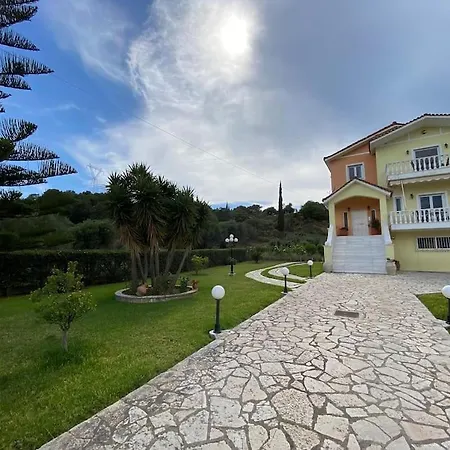 Helen'S Seaside Apartment Nafpaktos Exterior photo